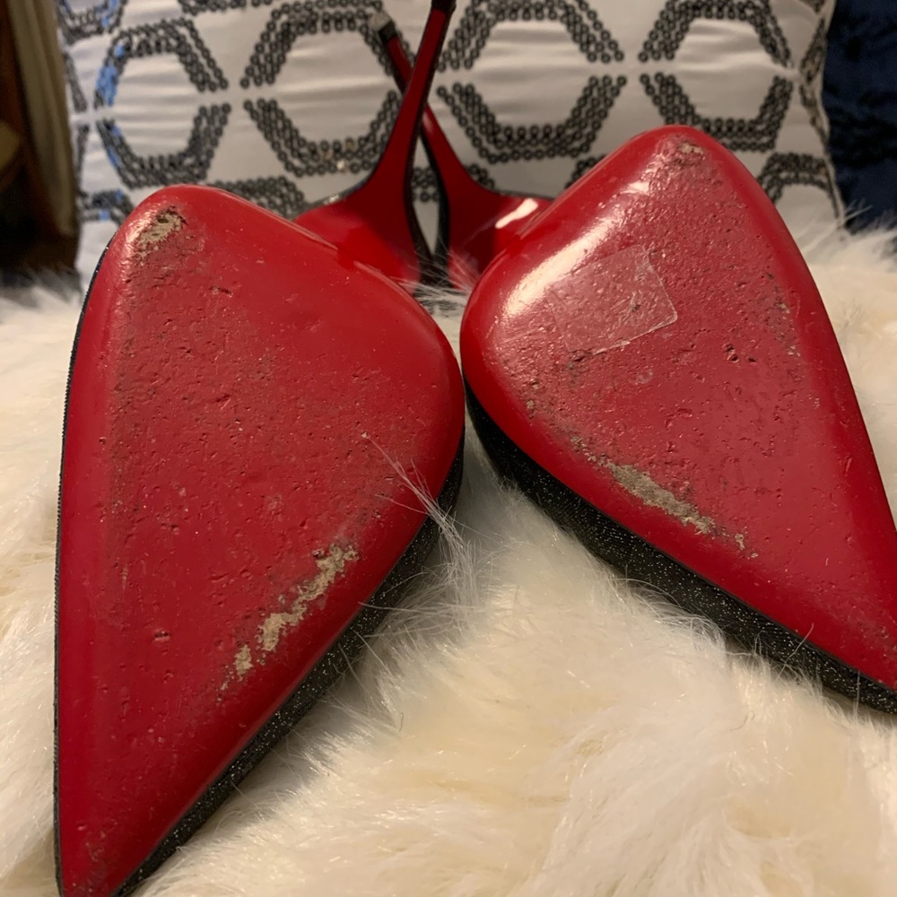 authentic Christian Louboutin size 40. Box,dust bag included excellent condition - Picture 10 of 11